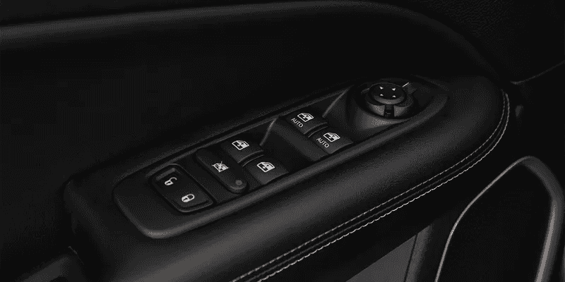jeep-compass-drivers-side-inside-window-controls
