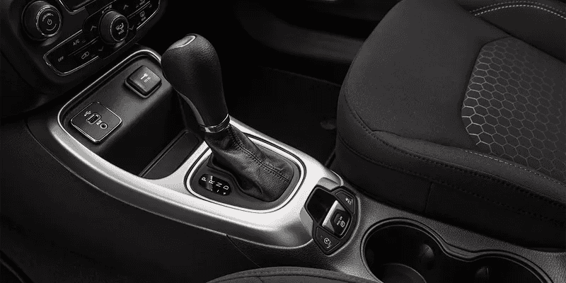 jeep-compass-gear-shifter-center-console