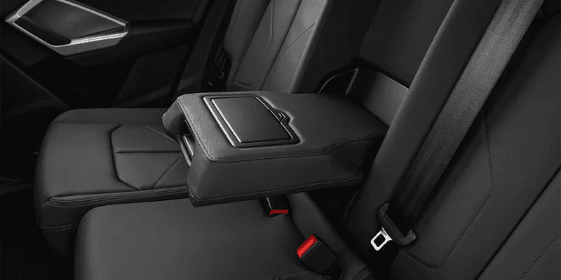 audi-q3-rear-center-console-with-closed-lid-from-drivers-side-looking-down